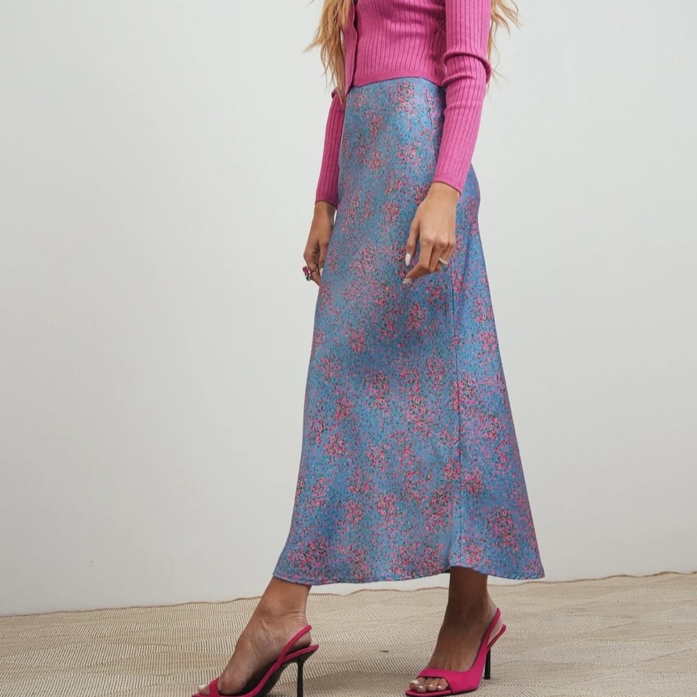 Chic Blue and Pink Floral Maxi Skirt